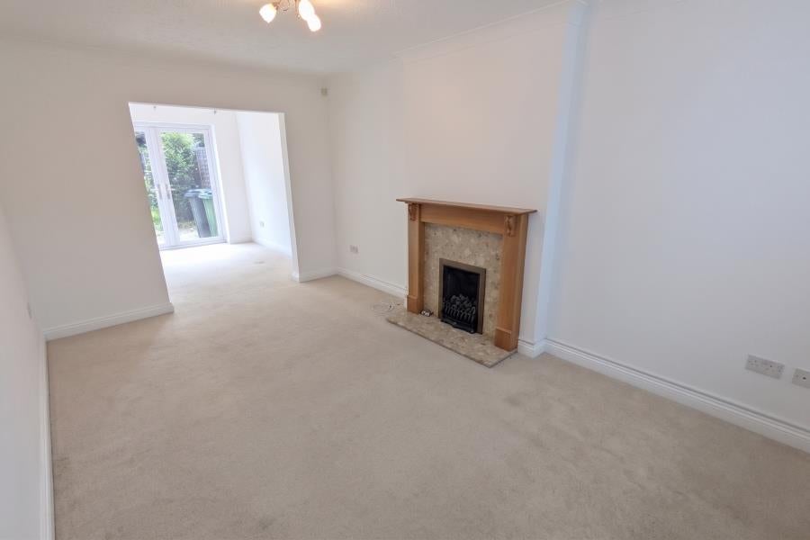 House Gardenia Drive in Surrey Heath