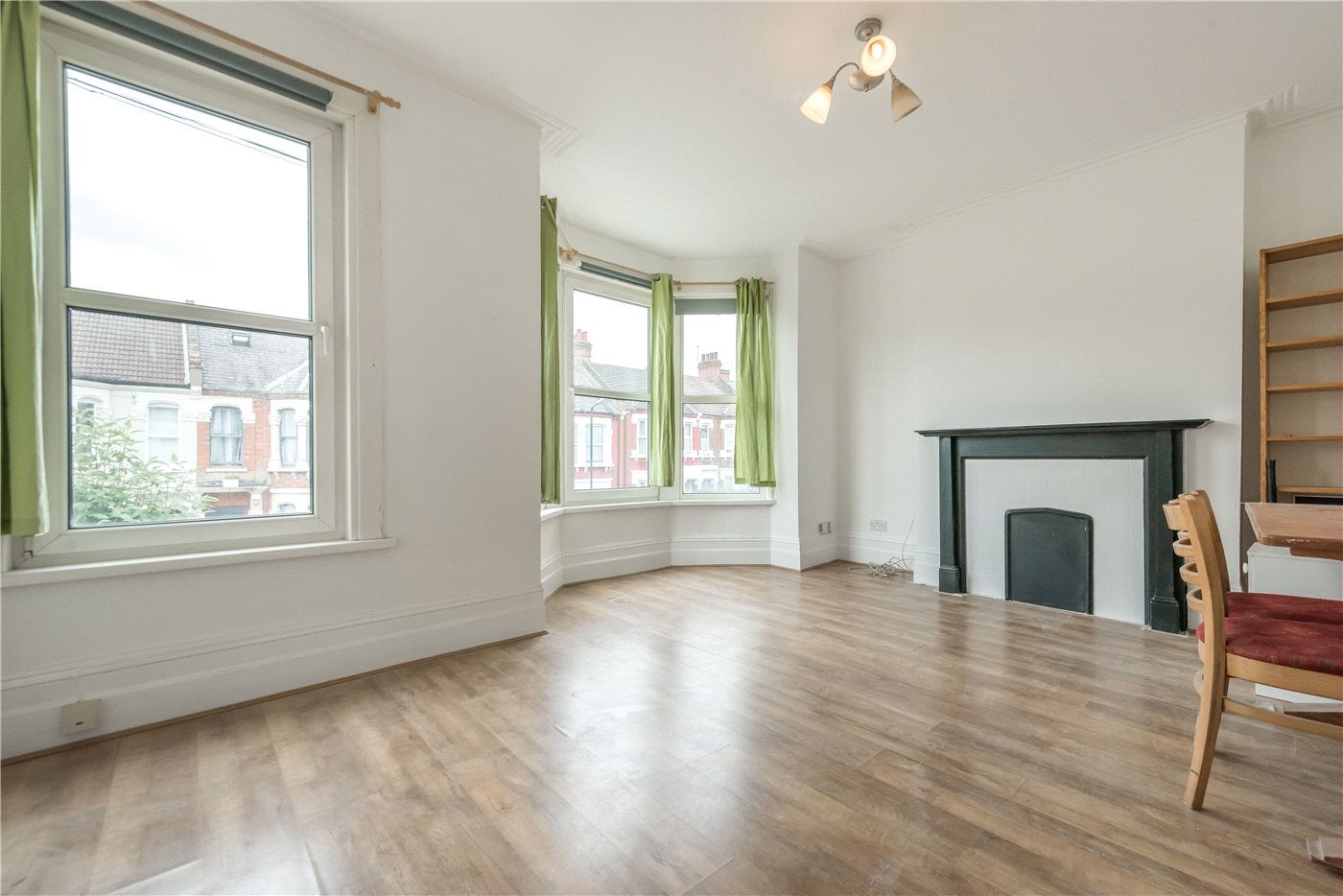 Flat Churchill Road in Greater London