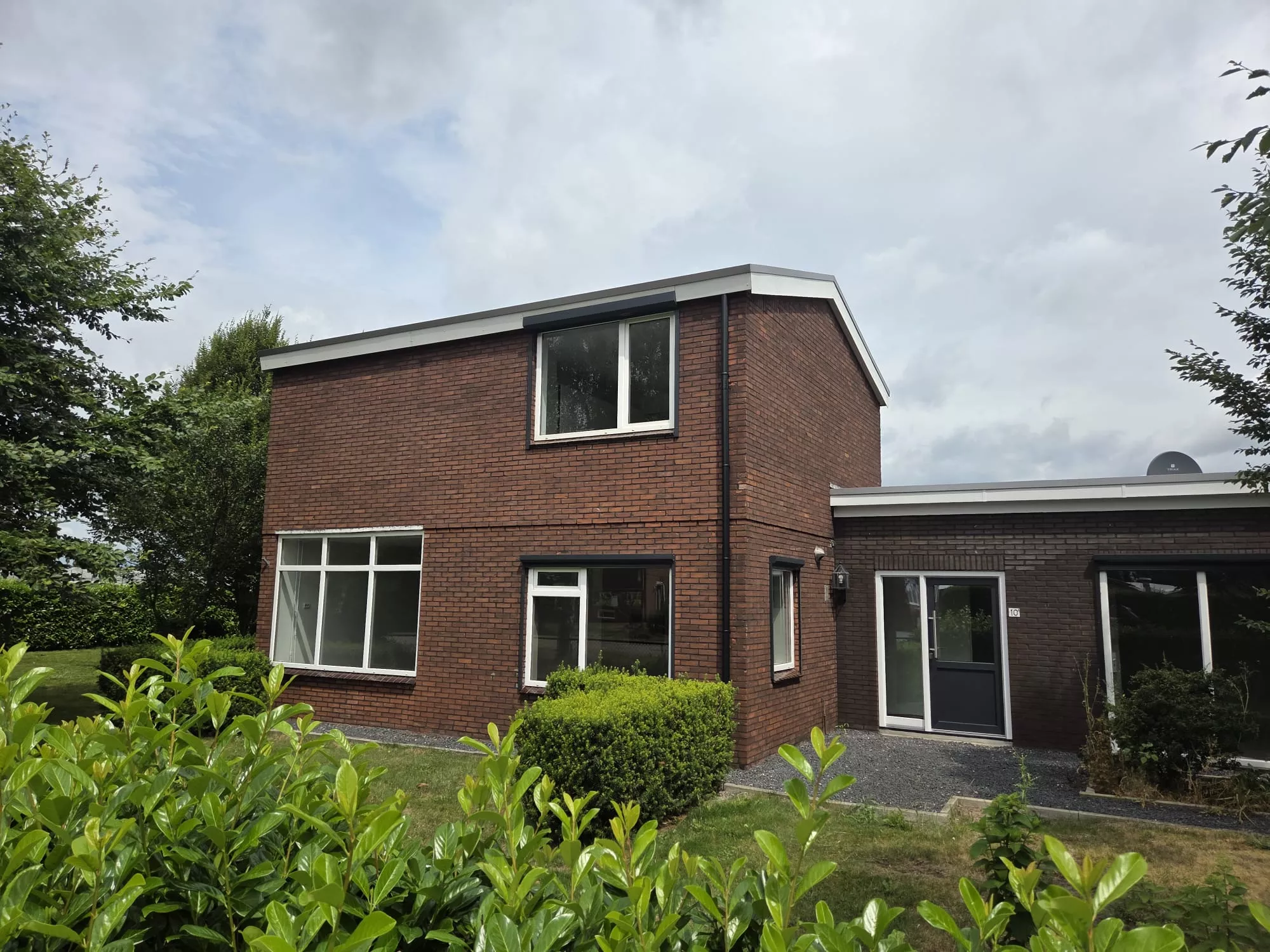 Huis Warmoesweg in Erica