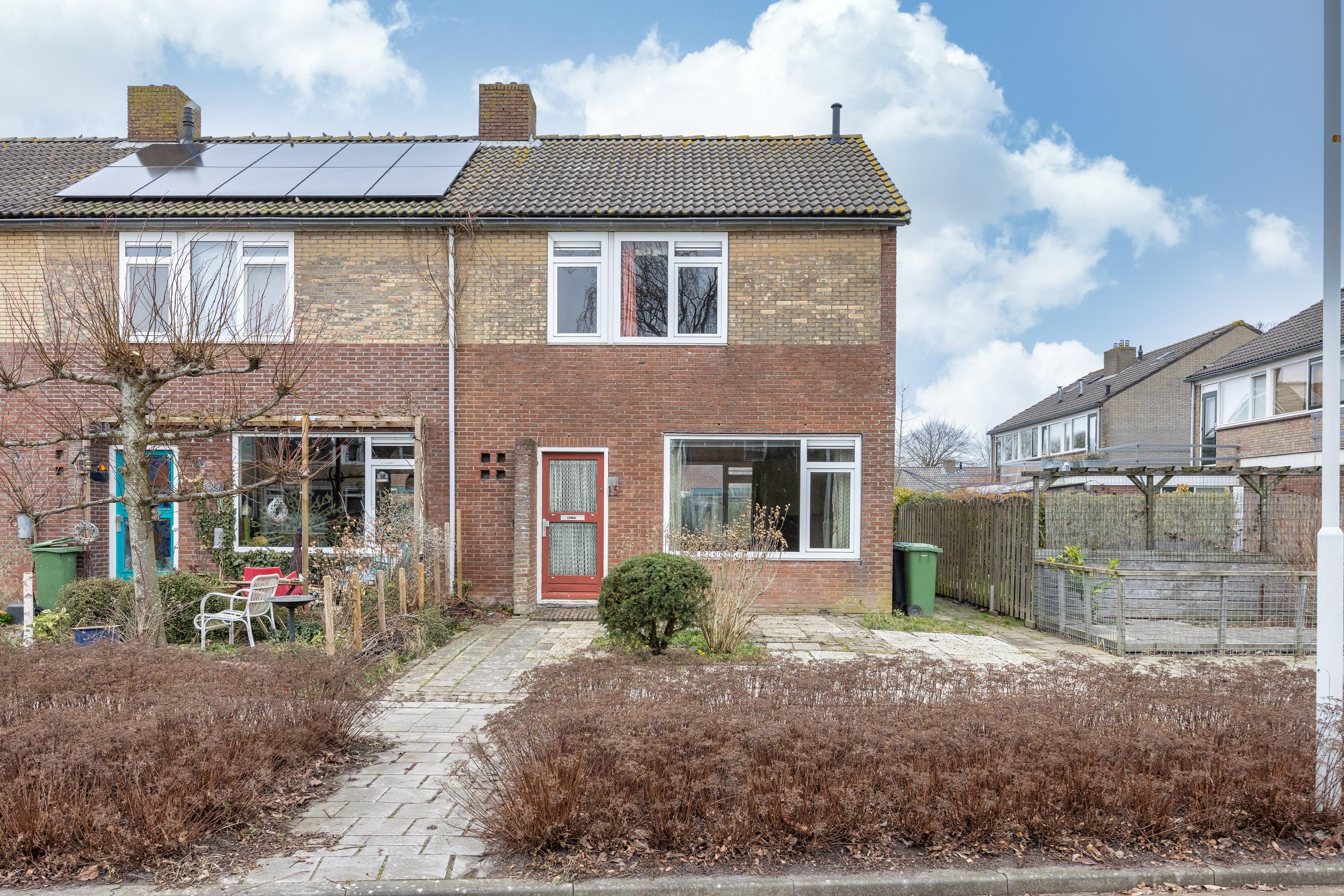 Huis Tichelwerk 15 in Makkum
