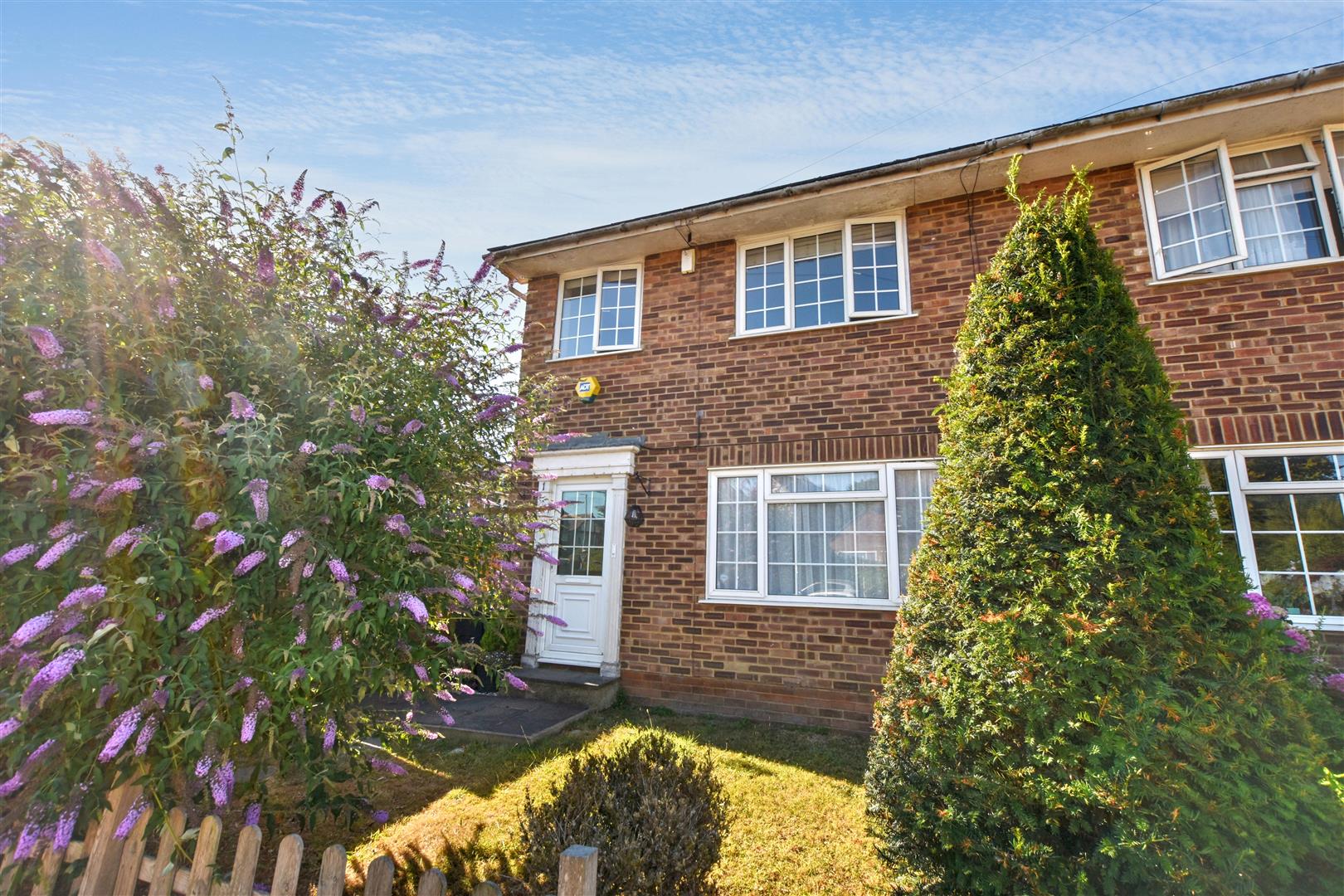 House Rattle Road in Wealden