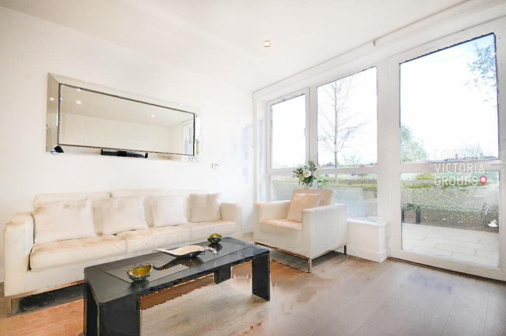 Flat Tudway Road in Greater London