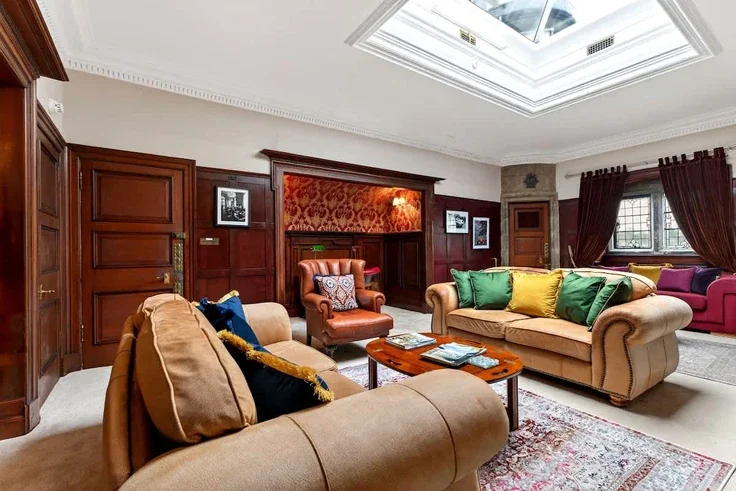 Flat Acer Crescent in Paisley