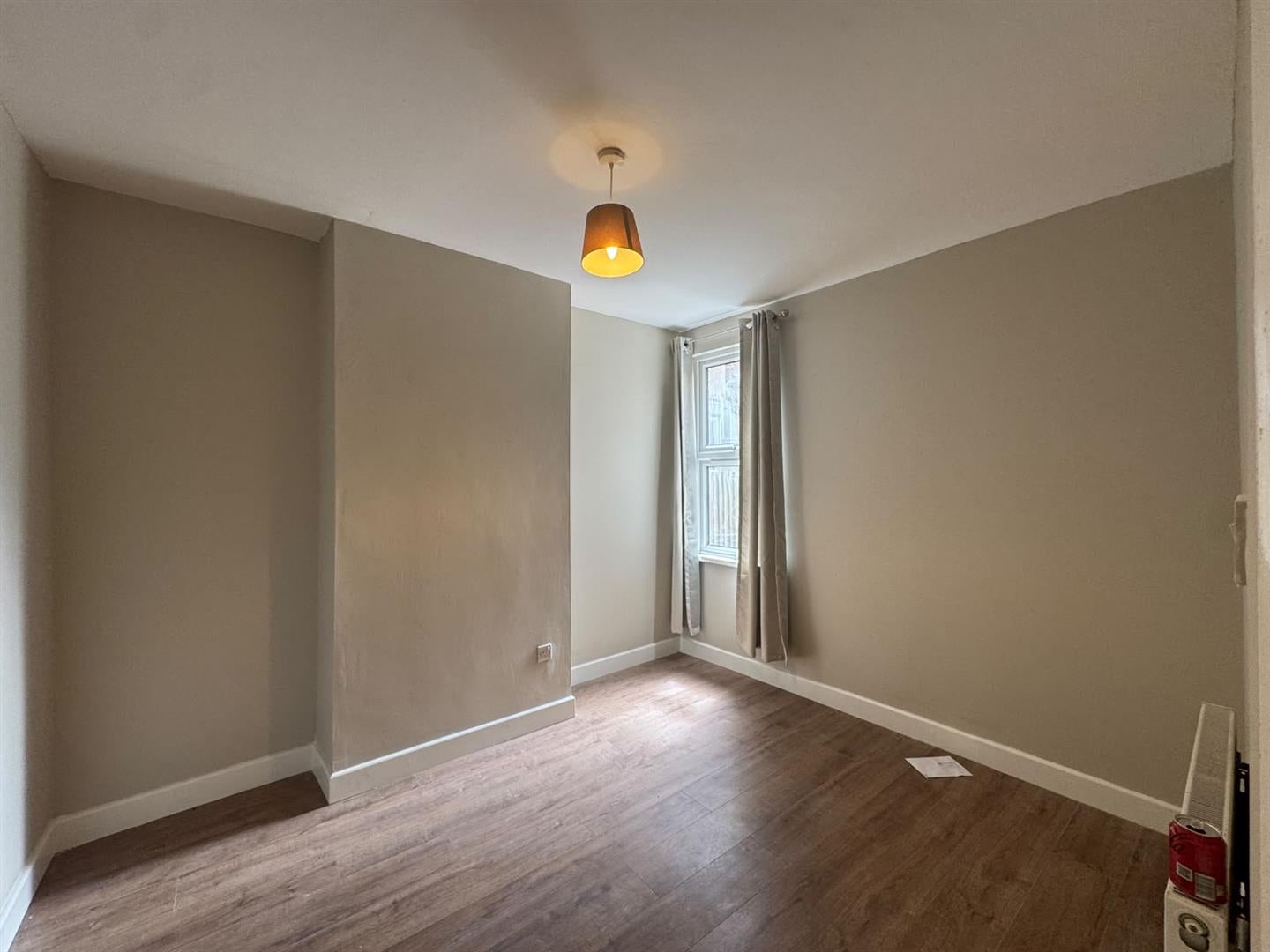 Flat Shirley Gardens in Greater London
