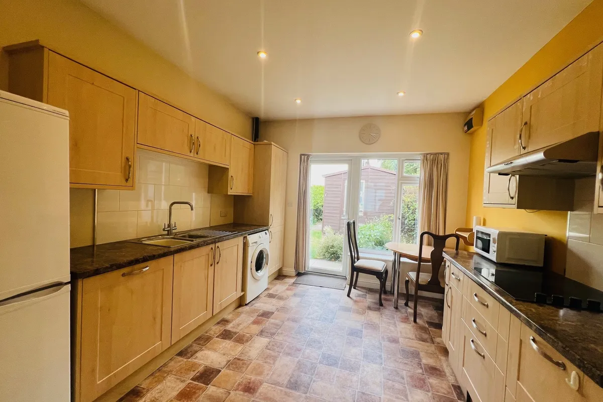 Flat Boyndon Road in Maidenhead