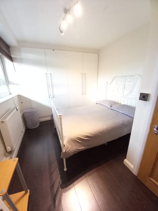 Flat Fulham Court in Greater London