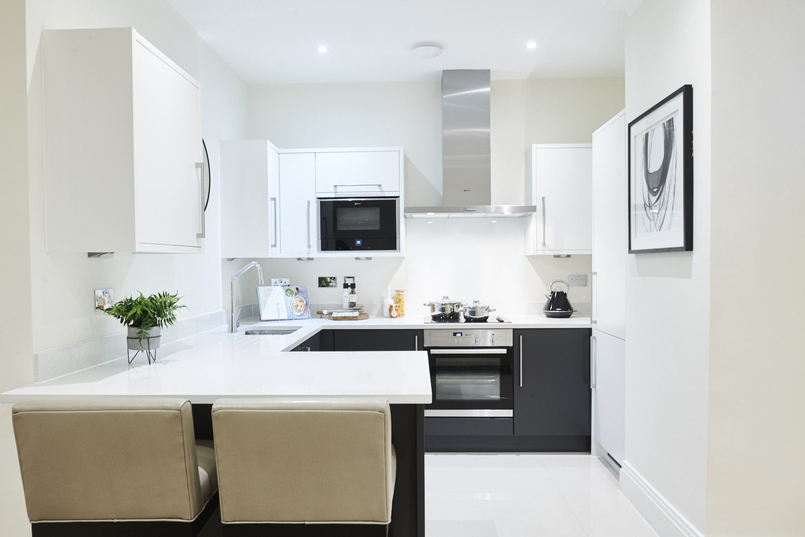Flat Rainville Road in Greater London