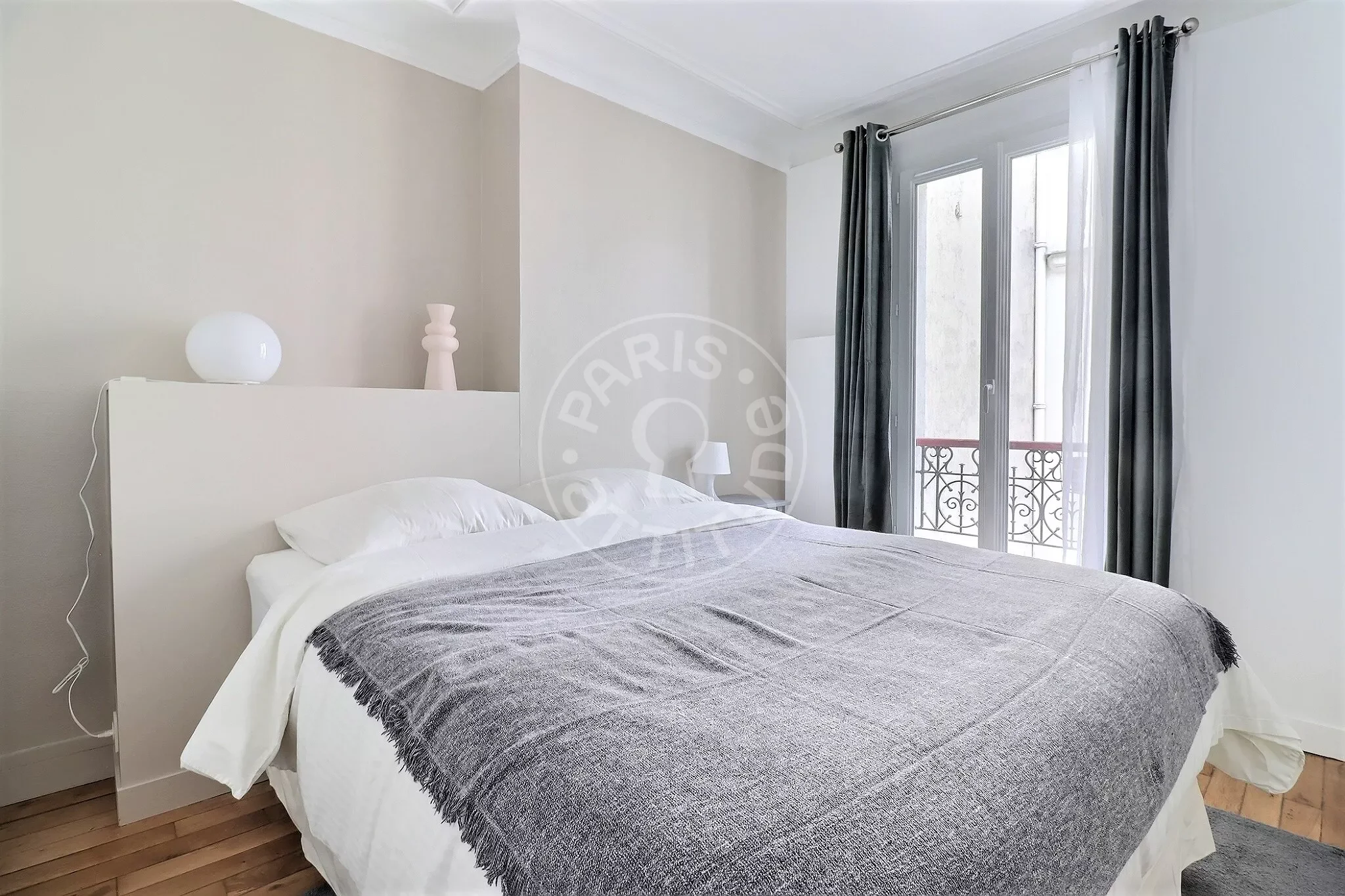 Appartement Rue Chappe à Paris