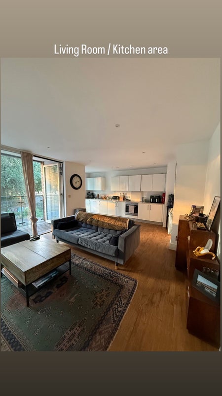 Flat Gunmakers Lane in Greater London