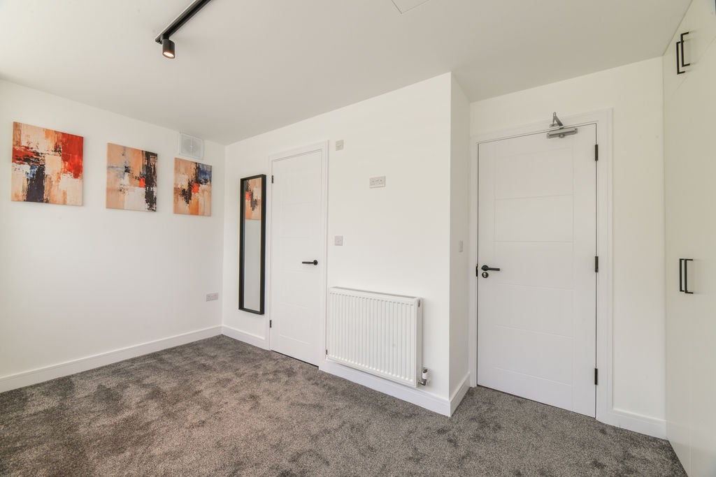 Room Albert Drive in Greater London