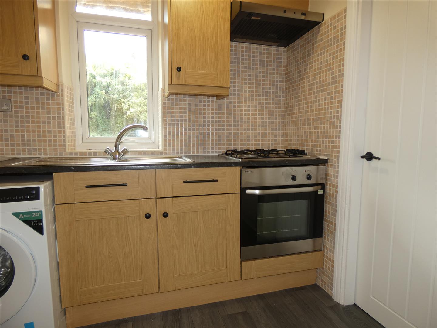 Flat Benfield Road in Newcastle upon Tyne