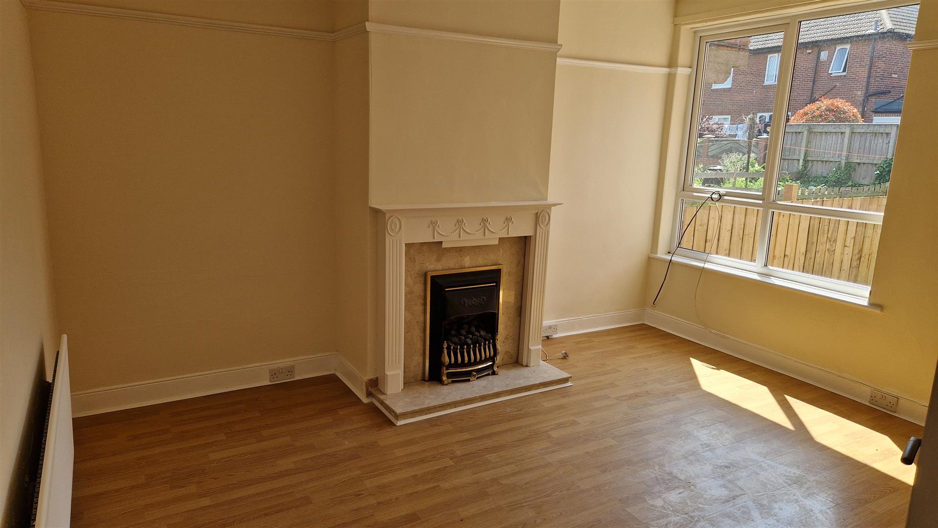 Flat Benfield Road in Newcastle upon Tyne