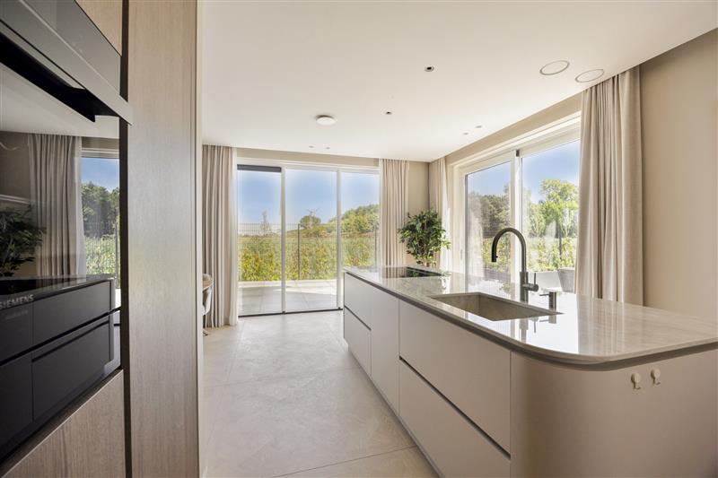 Vrijstaande woning te koop: Shinichiro Tomonagastraat 39, Almere