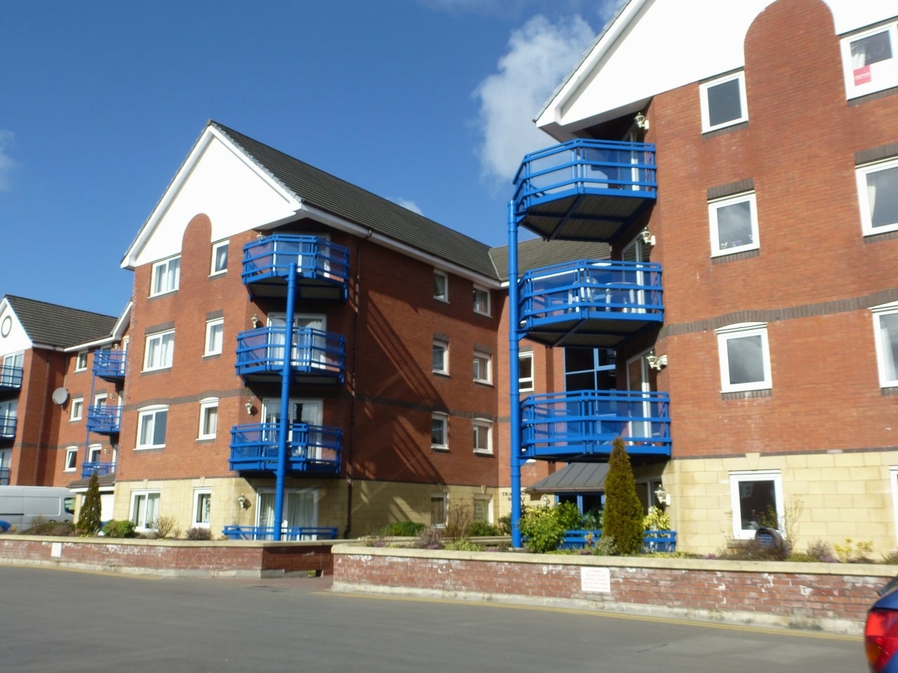 Flat Mountbatten Close in Preston