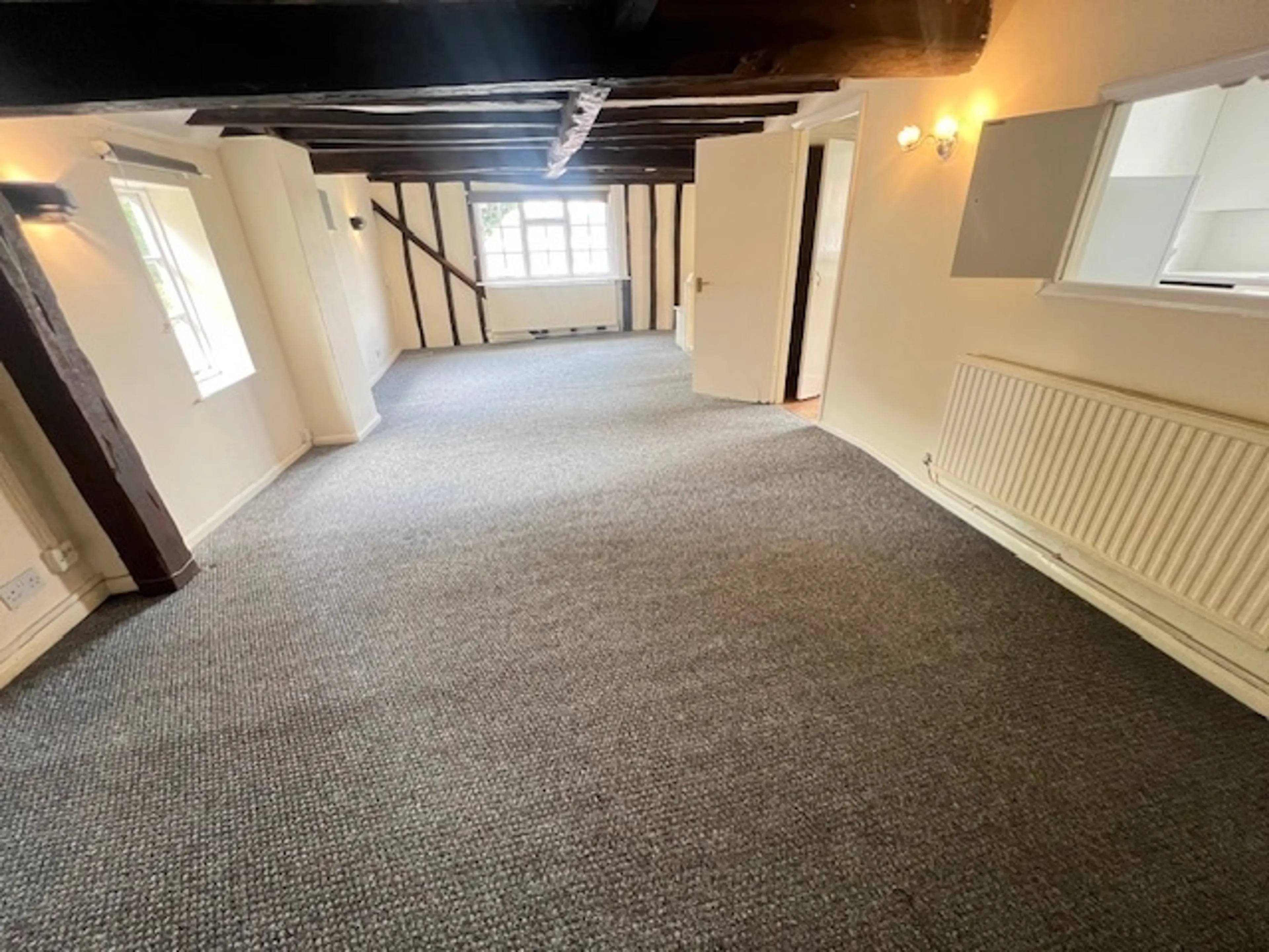 Flat Wincheap in Canterbury