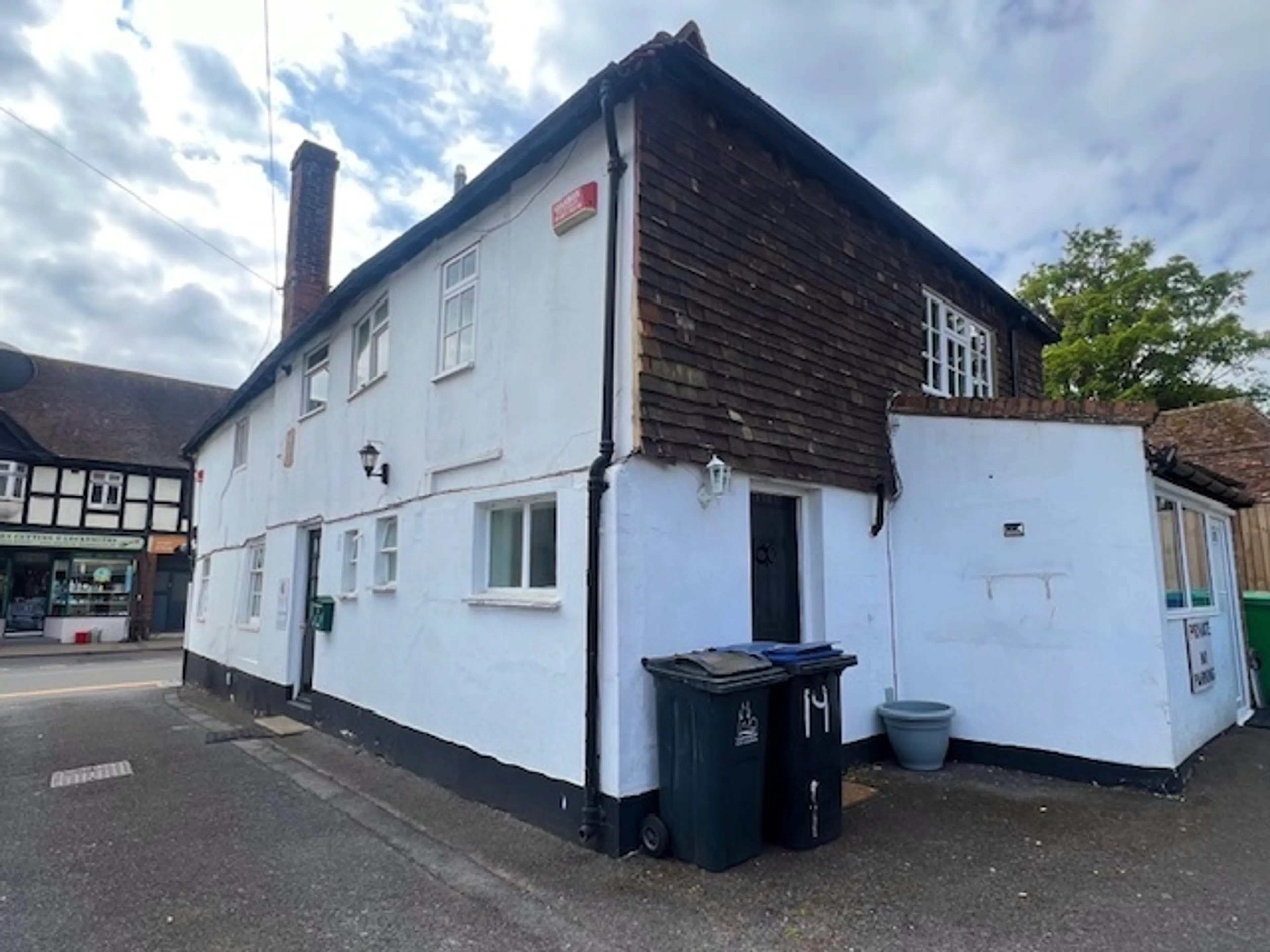 Flat Wincheap in Canterbury