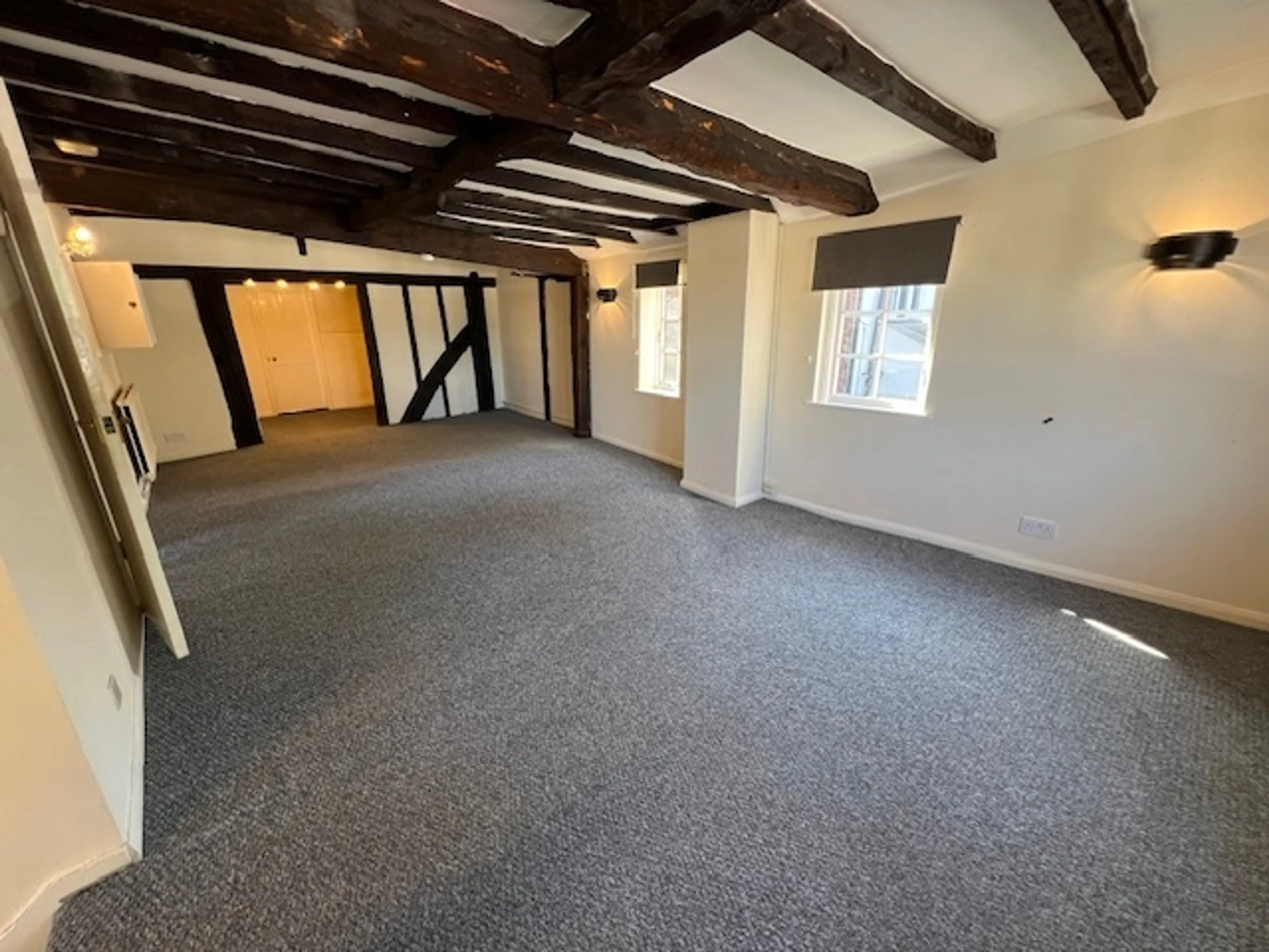 Flat Wincheap in Canterbury
