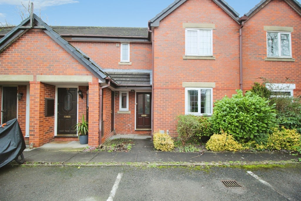Flat Newry Park East in Chester