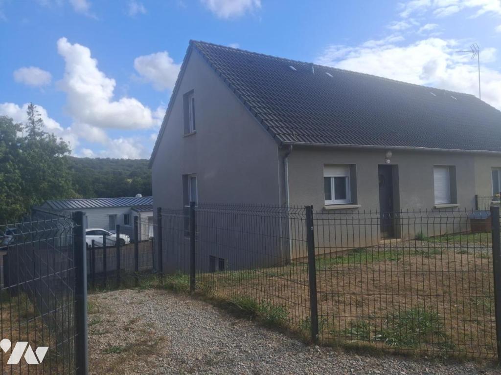 Maison Route de La Haye du Puits à Lithaire
