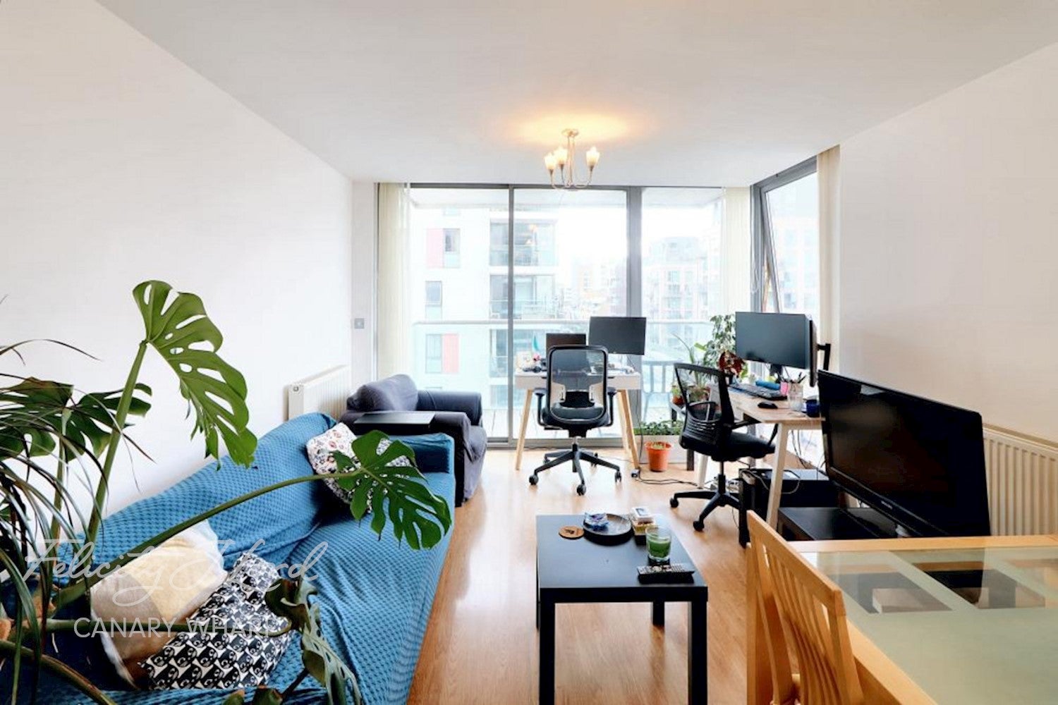 Flat Stainsby Road in Greater London