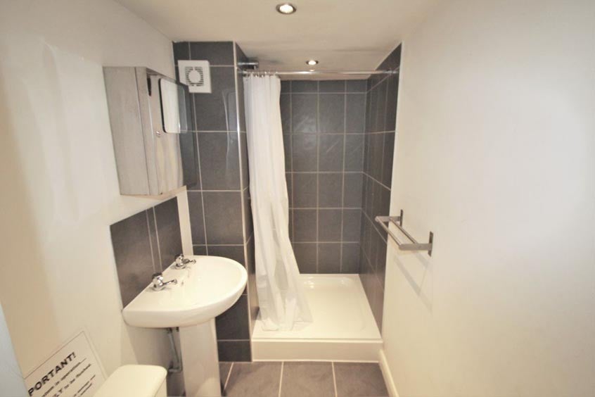 Flat Back Newport Mount in Leeds