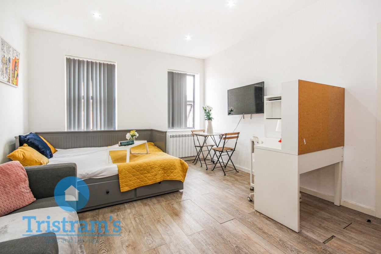 Room Moorgate Street in Nottingham