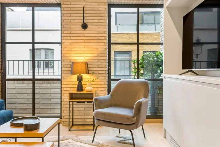 Flat King's Mews in Greater London
