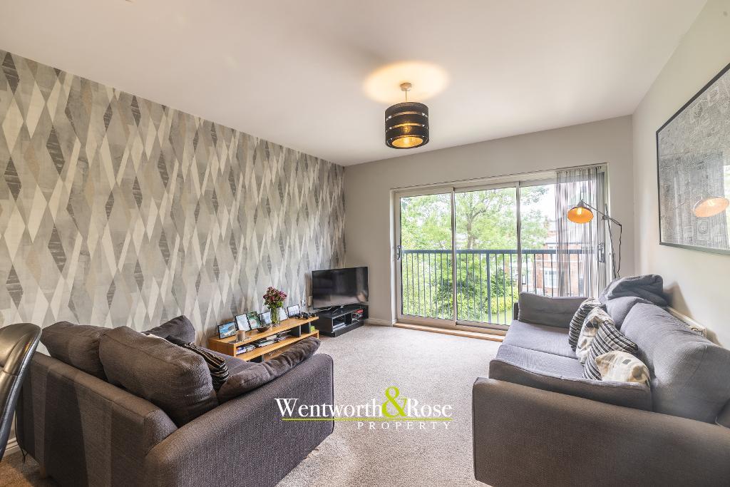 Flat Highfield Road in Birmingham