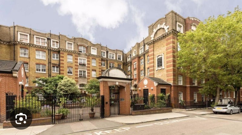 Room Speedy Place in Greater London