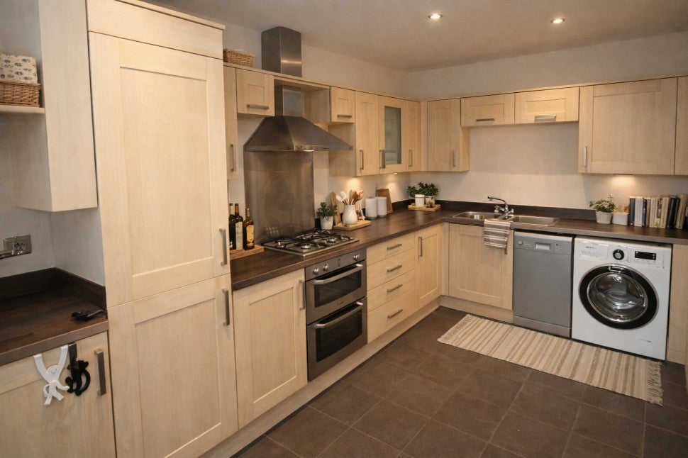 Room Watkin Road in Leicester