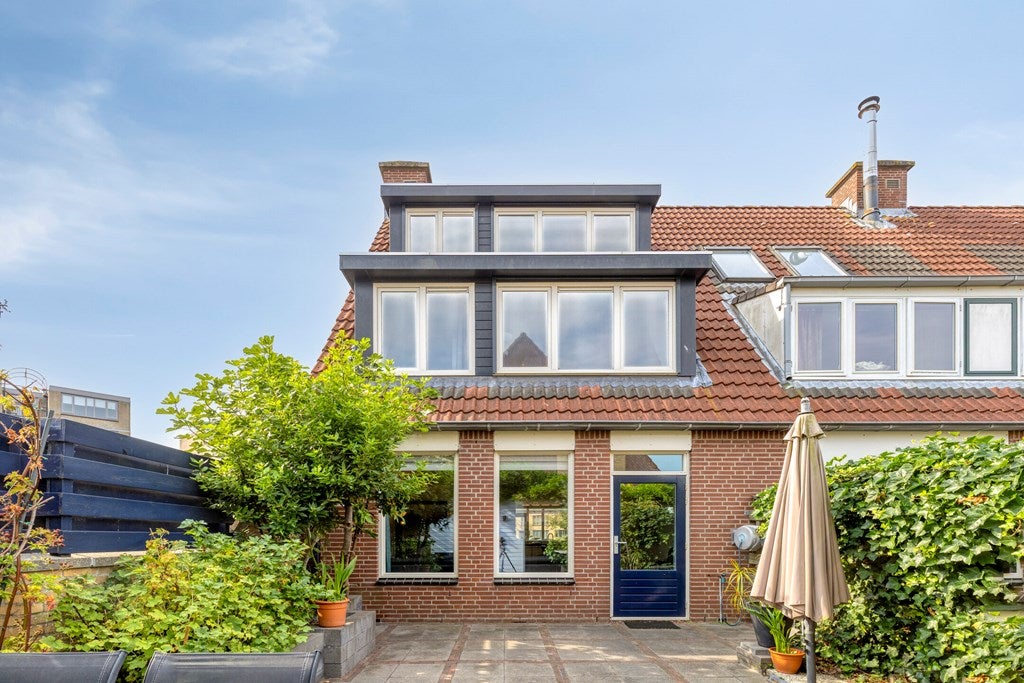 Huis Willemsbos 220 in Hoofddorp