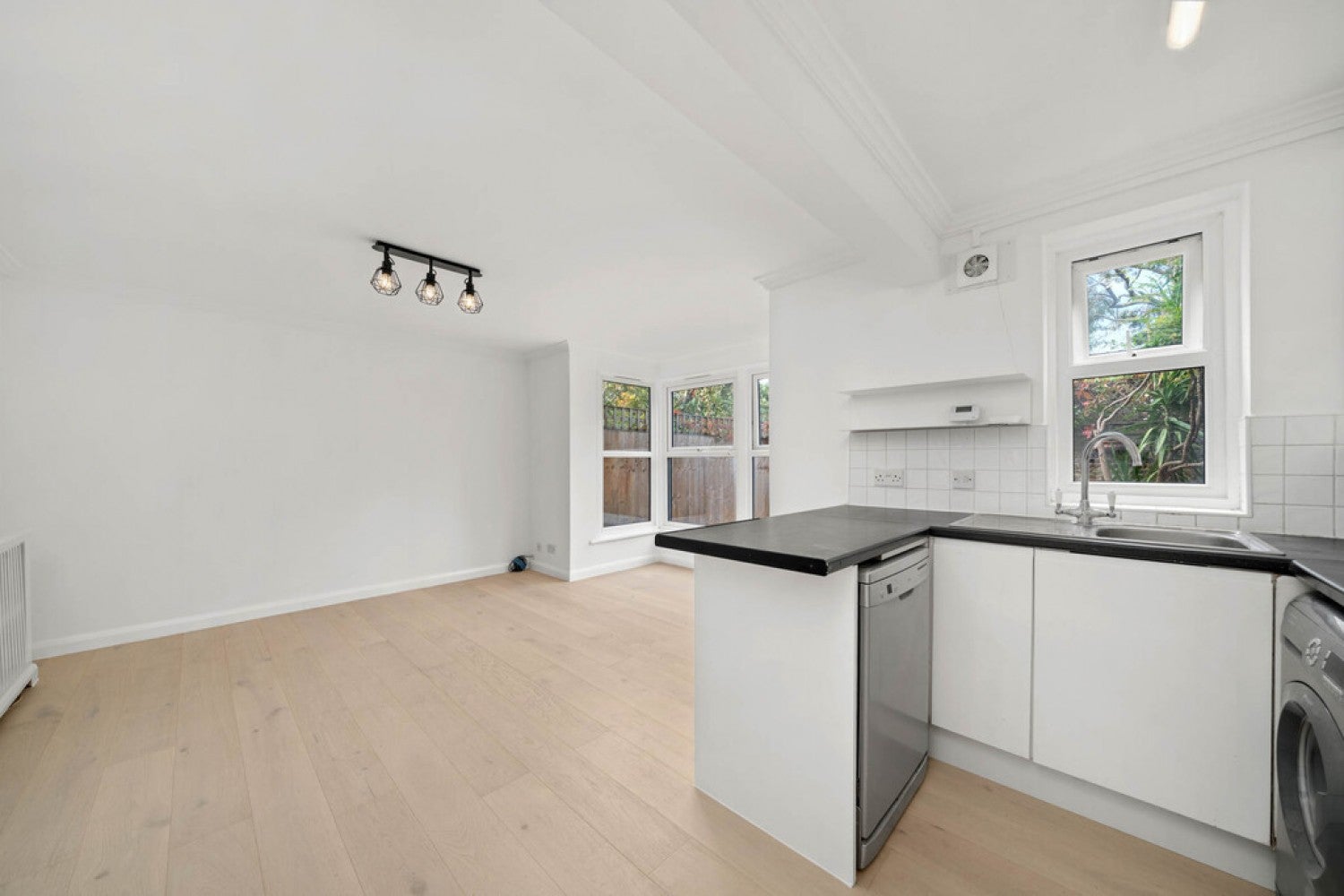 Flat Lots Road in Greater London