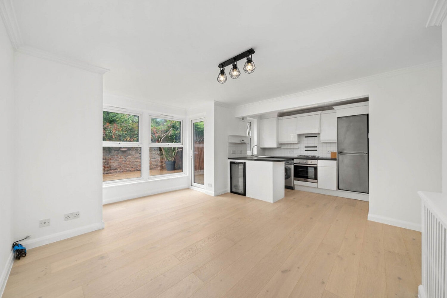 Flat Lots Road in Greater London