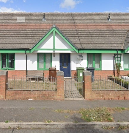 House Mayfield Road in Wolverhampton