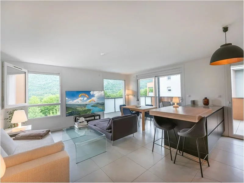 Flat Chemin du Plaisir in Quintal
