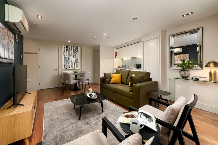 Flat Eastcheap in City of London