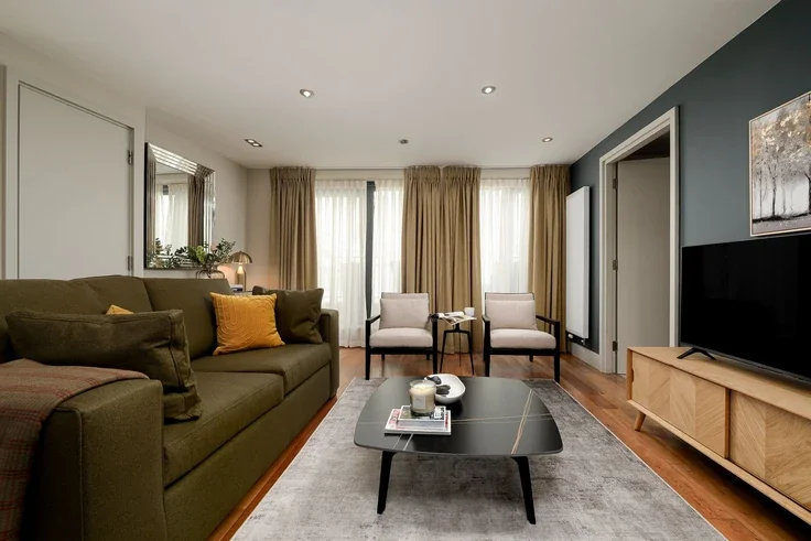 Flat Eastcheap in City of London