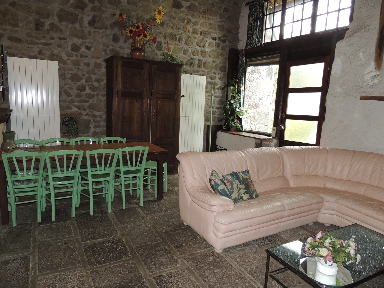 Maison Rue de la Rava à Olby