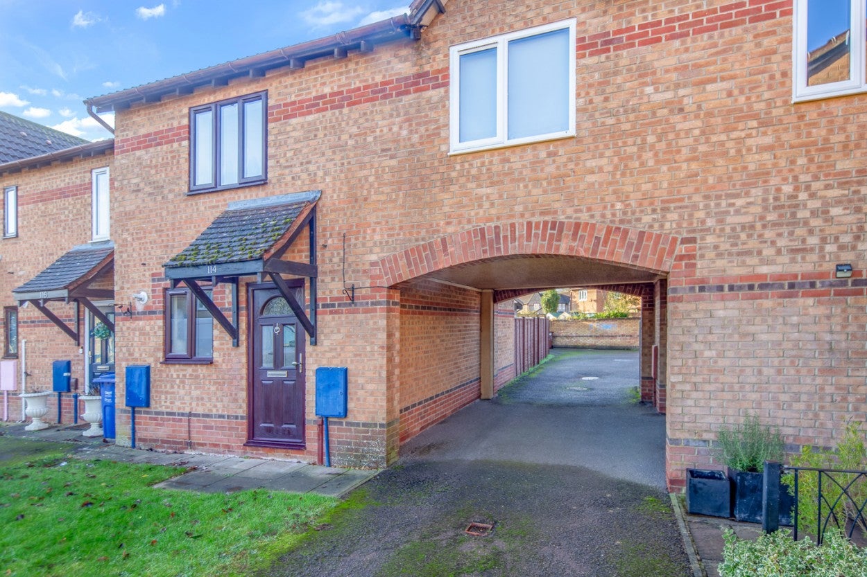 House Spruce Drive in Cherwell District