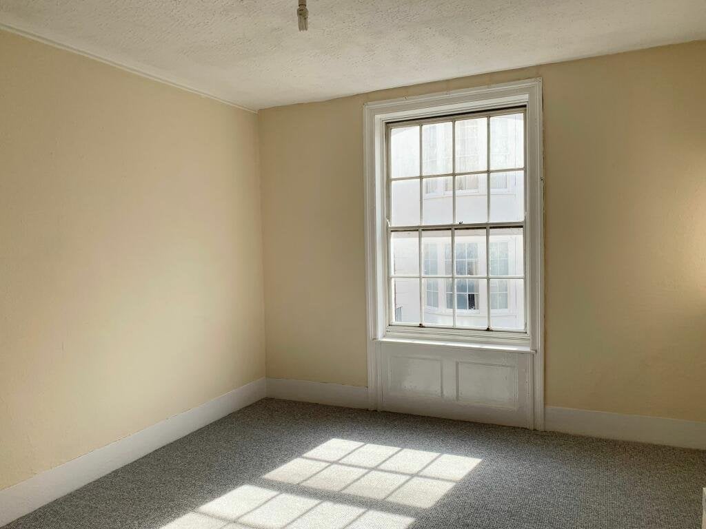 Flat Abbots Hill in Thanet
