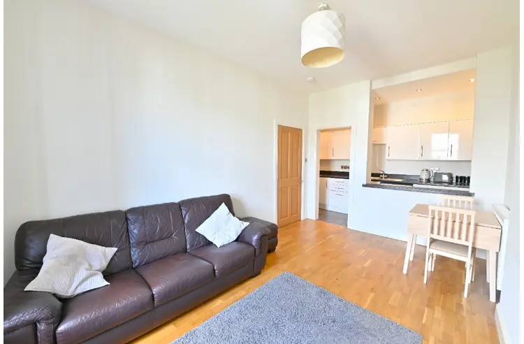 Flat Grove Street in City of Edinburgh