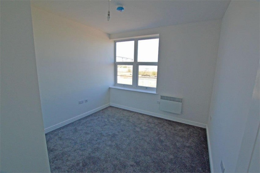 Flat Woodside Park in Rugby