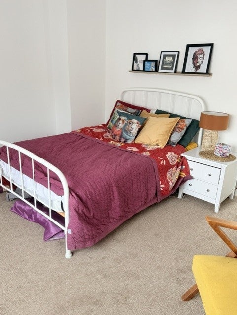Room Glendon Road in Birmingham