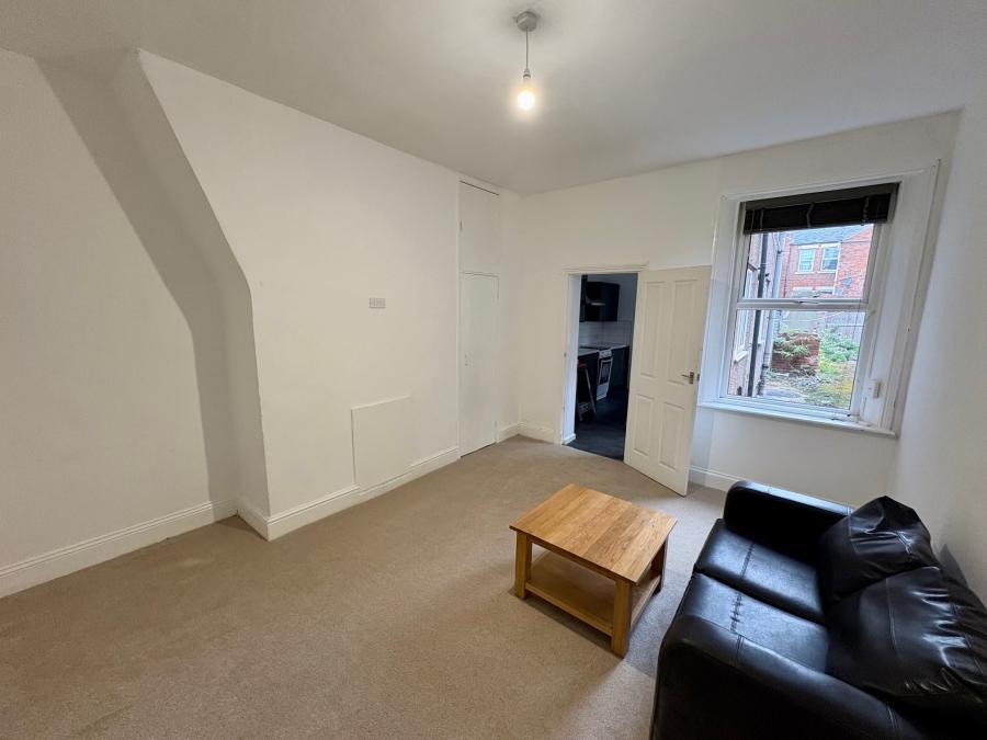 Flat Kingsley Terrace in Newcastle upon Tyne