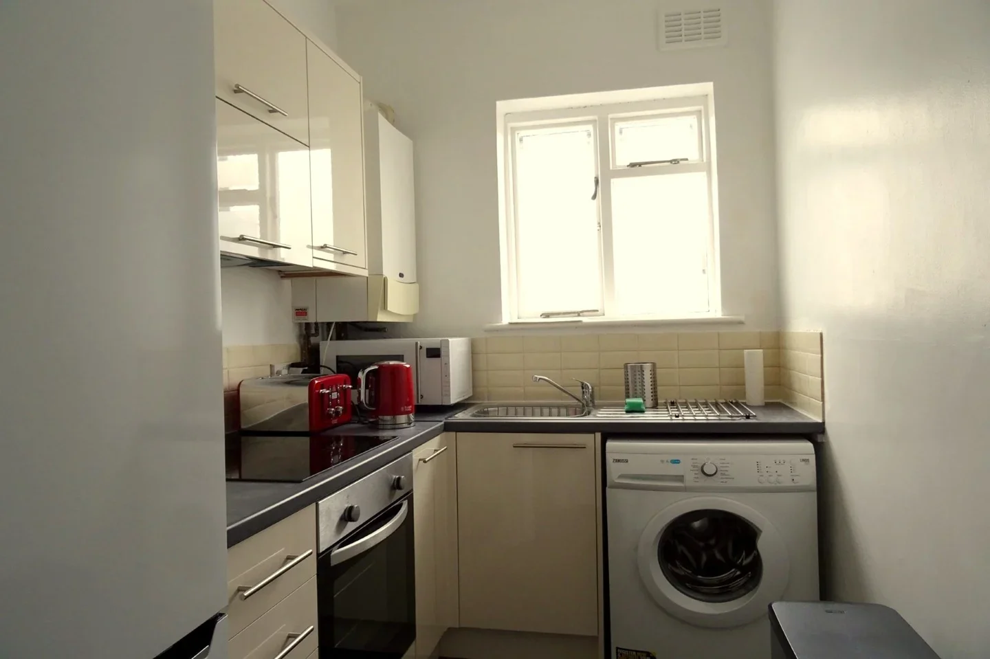 Flat Moyser Road in Greater London