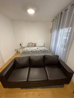 Room Rathbone Place in Greater London