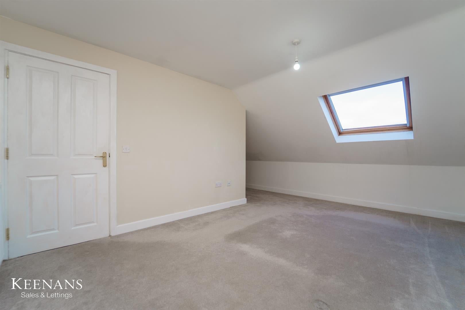 Flat Honeysuckle Court in Hyndburn