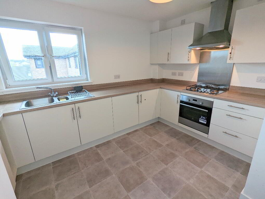 Flat New Mart Road in City of Edinburgh