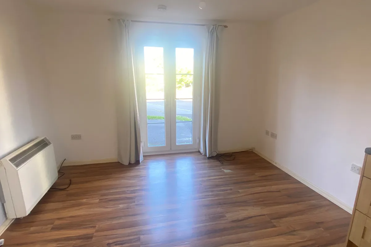 Flat Cheltenham Gardens in Hedge End