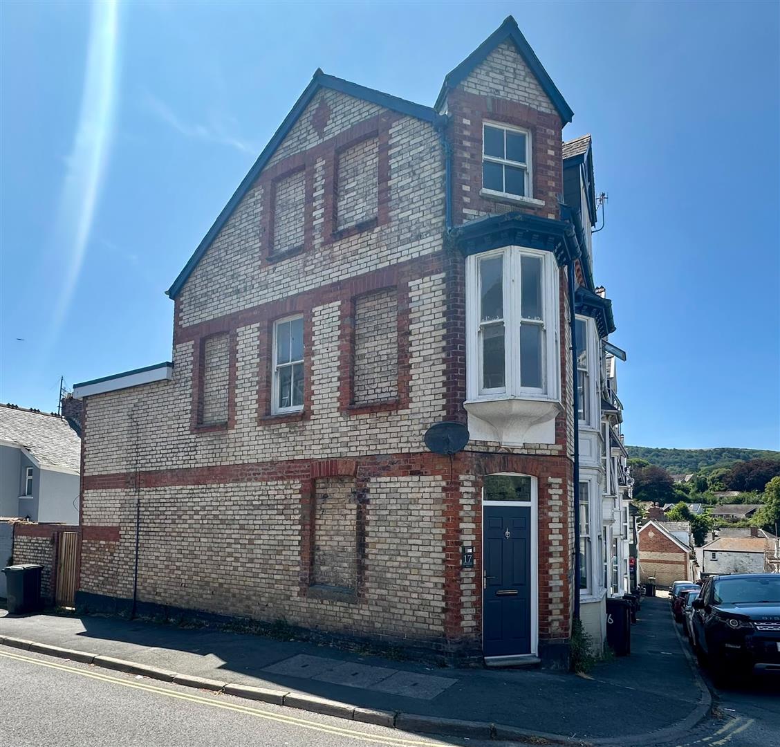 House Burrow Road in North Devon